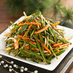 Fermented chive kimchi side dish