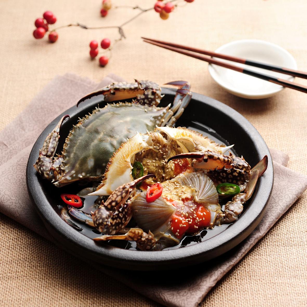 Soy sauce marinated raw crab